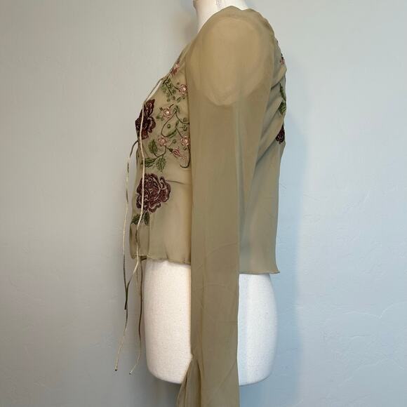 House of CB Front Tie Floral Top - Picture 3 of 6